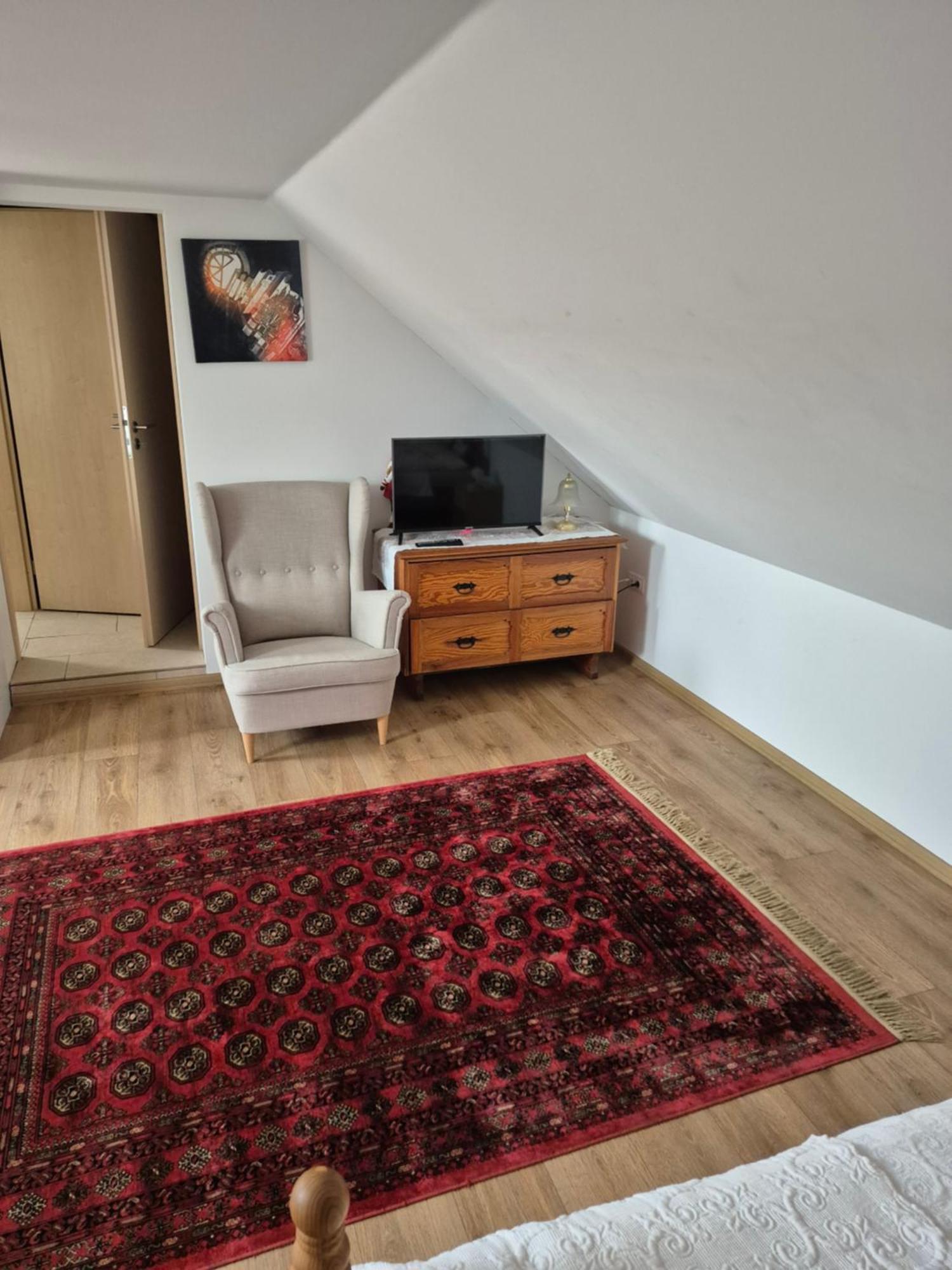 Ubytovani Za Kaplickou Třeboň Buitenkant foto