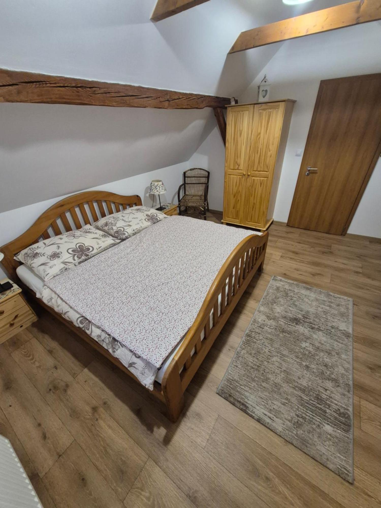 Ubytovani Za Kaplickou Třeboň Buitenkant foto
